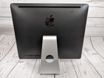 almost not noticeable (View image 11). This does NOT effect the performance of the iMac. This system has been professionally tested and is in fully functional condition. For your help