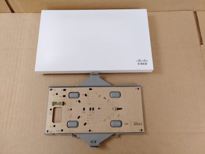 Excellent Condition / Tested and Working  **NO POWER ADAPTER INCLUDED**Item Specifics: MPN : MR42-HWUPC : N/ABrand : CISCOModel : Meraki MR42-HWNetwork Connectivity : WirelessMax. Wireless Data Rate : 1.90 Gbit/SType : Access Point - 1