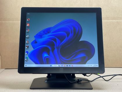 retail stores and pretty much any application requiring a touchscreen or use it as a standard monitor. Power cord and VGA cable is included. Tested working. Item Specifics: MPN : ELO ET1723LUPC : NAScreen Size : 17 inBrand : ELOModel : ET1723LType : Monitor - 1