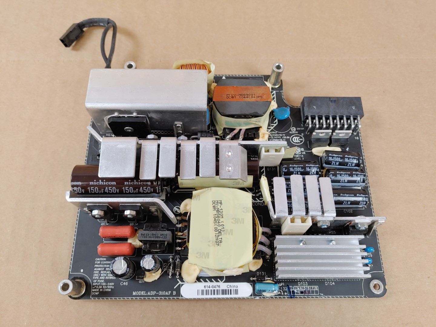 Excellent Condition! Tested and Pulled from a working machine! Item Specifics: MPN : ADP-310AF BUPC : N/AForm Factor : iMacMax. Output Power : 310WBrand : APPLECooling : Passive CoolingModel : ADP-310AF / 614-0476 / 614-0501Type : Power Supply - 2