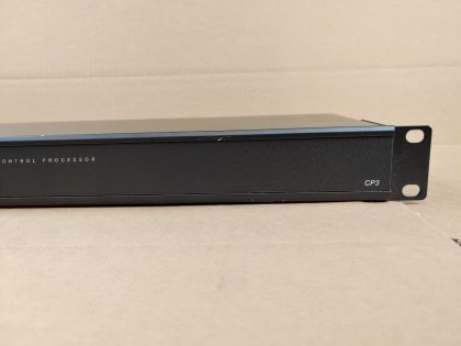 Great Condition! Tested and Pulled from a working environment! There is a few minor cosmetic scratches and scuffs from normal use. ***OEM POWER ADAPTER INCLUDED***Item Specifics: MPN : 6504877UPC : N/ABrand : CrestronModel : CP3 3-Series (6504877)Type : Control Processor - 3