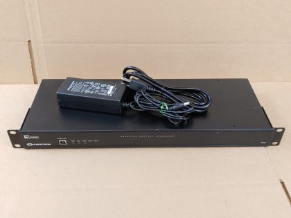Great Condition! Tested and Pulled from a working environment! There is a few minor cosmetic scratches and scuffs from normal use. ***OEM POWER ADAPTER INCLUDED***Item Specifics: MPN : 6504877UPC : N/ABrand : CrestronModel : CP3 3-Series (6504877)Type : Control Processor - 1