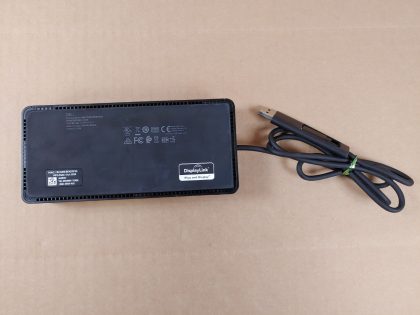 **DOCK ONLY** Good condition! Tested and Fully working as it should!!Item Specifics: MPN : M4R9VUPC : N/ABrand : DellModel : D6000 (M4R9V)Type : Docking Station - 8