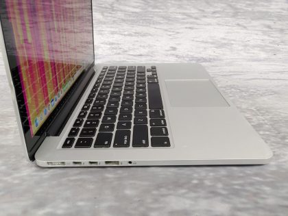 Item Specifics: MPN : ME866LL/AUPC : N/ABrand : AppleProduct Family : MacBook ProRelease Year : Late 2013Screen Size : 13-inchProcessor Type : Intel Core i5Processor Speed : 2.6GHz Dual-CoreMemory : 8GB 1600Mhz DDR3Storage : 512GB Flash SSDOperating System : 11.6.2 OS X Big SurColor : SilverType : Laptop - 2