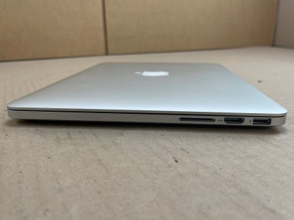 Macbook pro powers and works normally.Operating system has been refreshed to a clean state. Operating System Password: 123456. Power cord included as shown in the images.Item Specifics: MPN : MF839LL/AUPC : NABrand : AppleProduct Family : Macbook ProRelease Year : 2015Screen Size : 13 inProcessor Type : Intel Core i7Processor Speed : 2.70 GhzMemory : 8 GBStorage : 256 GBOperating System : Monterey (12.6)Type : LaptopStorage Type : SSD (Solid State Drive) - 2