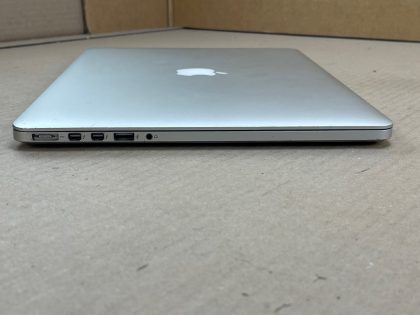 Macbook pro powers and works normally but the screen is cracked.Operating system has been refreshed to a clean state. Operating System Password: 123456. Power cord is not included.Item Specifics: MPN : MGXC2LL/AUPC : NABrand : AppleProduct Family : Macbook ProRelease Year : 2014Screen Size : 15 inProcessor Type : Intel Core i7Processor Speed : 2.50 GhzMemory : 16 GBStorage : 512 GBOperating System : Big Sur (11.7)Type : LaptopStorage Type : SSD (Solid State Drive) - 7
