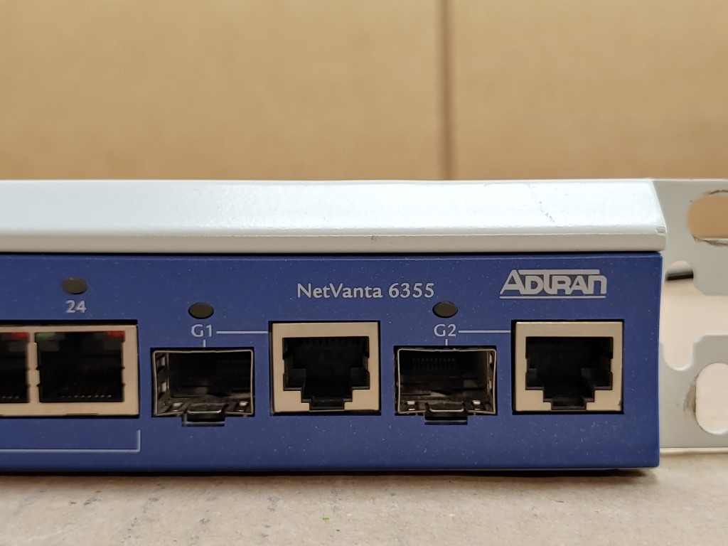 Pulled from a working enviornment. Dual T1/FT1 card included (P/N: 1202872L1). No cables only unit as picturedItem Specifics: MPN : Adtran Netvanta 6355 1200740E1UPC : NABrand : AdtranModel : Netvanta 6355Type : Gigabit Wired Router - 2