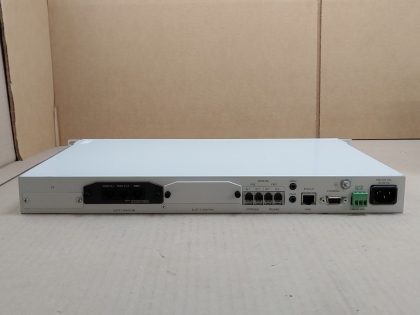 Pulled from a working enviornment. Dual T1/FT1 card included (P/N: 1202872L1). No cables only unit as picturedItem Specifics: MPN : Adtran Netvanta 6355 1200740E1UPC : NABrand : AdtranModel : Netvanta 6355Type : Gigabit Wired Router - 4