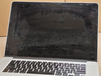 Macbook powers  but the screen goes blank and most of the time there is no output. Speakers sound blown. Screen has scratches and the antiglare coating coming off as shown in the images. Operating system password: 123456   Whats missing: No ChargerItem Specifics: MPN : Macbook Pro 15 in LaptopUPC : NABrand : AppleProduct Family : Macbook ProRelease Year : 2012Screen Size : 15 inProcessor Type : Intel Core i7Processor Speed : 2.6 GhzMemory : 8 GBStorage : UnknownOperating System : UnknownStorage Type : SSD (Solid State Drive)Type : Laptop - 6