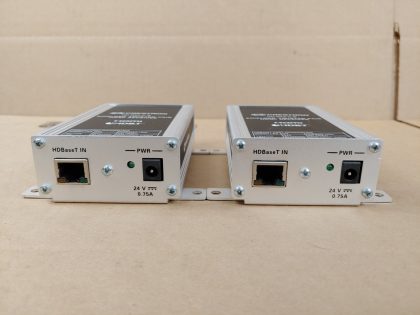 LOT of 2 - Good condition! Tested and pulled from a working environment! Whats shown in the pictures is what you'll receive! **NO POWER ADAPTERS INCLUDED**Item Specifics: MPN : HD-RX3-C-BUPC : N/AType : HDMI ExtenderBrand : CRESTRONAudio/Video Outputs : HDMIModel : HD-RX3-C-B - 3