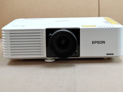 Pulled from a working enviornment. Lamp hours: 2777. You would receive the projector and power cord.Item Specifics: MPN : Epson PowerLite L400U UPC : Does Not ApplyBrand : EpsonModel : PowerLite L400U Native Resolution : 1920 x 1200Connectivity : HDMI Standard