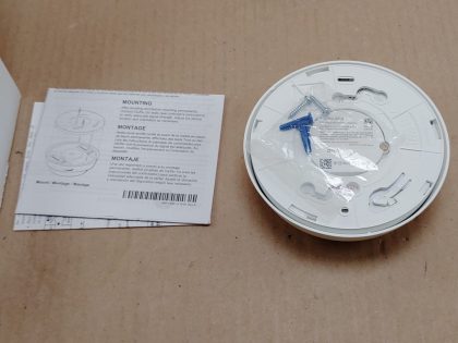 Item Specifics: MPN : Honeywell Smoke Heat DetectorUPC : NABrand : HoneywellModel : SIXSMOKEAType : Smoke Heat Detector - 4