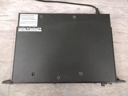 Good condition! Tested and pulled from a working environment! The left ear is slightly bent (View image 10). Some minor scratches/scuffs from normal use. Small amount of sticker adhesive. **NO POWER CORD INCLUDED**Item Specifics: MPN : U4D-UBUPC : N/ABrand : SHUREType : Microphone ReceiverModel : U4D-UBFrequency Range : 692-716 MHzForm Factor : Rack-Mountable - 4