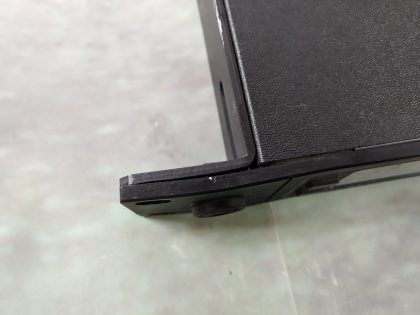 Good condition! Tested and pulled from a working environment! The left ear is slightly bent (View image 10). Some minor scratches/scuffs from normal use. Small amount of sticker adhesive. **NO POWER CORD INCLUDED**Item Specifics: MPN : U4D-UBUPC : N/ABrand : SHUREType : Microphone ReceiverModel : U4D-UBFrequency Range : 692-716 MHzForm Factor : Rack-Mountable - 10