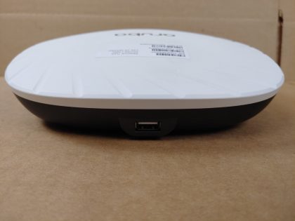 Good condition! Tested and Pulled from a working environment! May have a minor cosmetic scratch/scuff from normal use. Whats shown in the pictures is what youll receive. **NO POWER ADAPTER INCLUDED**Item Specifics: MPN : Q9H63AUPC : N/ABrand : ArubaModel : Q9H63A / AP-515Type : Access Point - 4