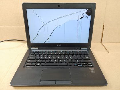 **NO SSD/NO OS** *SCREEN IS CRACKED** Battery has a small piece of plastic broke off by the clip