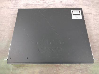 Great condition! Tested and working as it should. Pulled from a working environment. Minor scratches/scuffs from normal use.& ;**NO POWER CORD INCLUDED**Item Specifics: MPN : WS-C2960X-48FPD-LUPC : N/AType : Ethernet SwitchForm Factor : Rack-MountableBrand : CiscoModel : WS-C2960X-48FPD-L (V03)Network Connectivity : Wired-Ethernet (RJ-45)Number of LAN Ports : 48Ethernet Technology : Gigabit Ethernet (1000-Mbit/s) - 6