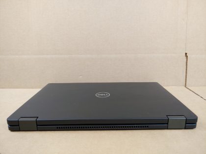 The bottom plate has a corner broke off (View image 9)