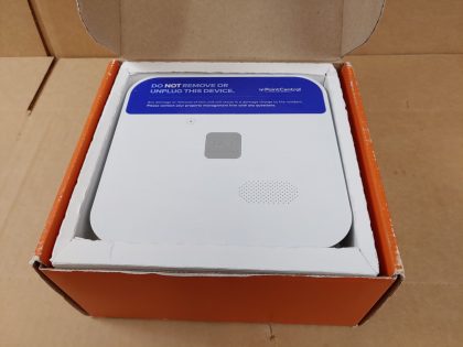 Whats includid : Alarm.com Hub / Power Adapter / Ethernet Cable / Installation Guide / Wall Mount and ScrewsItem Specifics: MPN : ADC-NK-200T-A-NBUPC : N/ABrand : Alarm.comModel : ADC-NK-200T-A-NBSmart Home Protocol : Z-WaveType : Smart Home Controller - 2
