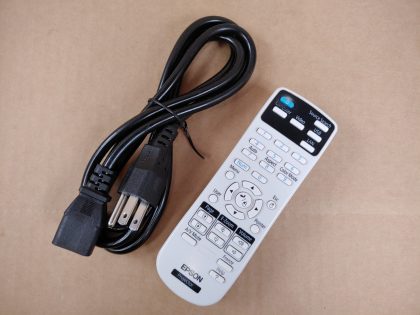 HDMI StandardLamp Hours : 3425HColor : WhiteContrast Ratio : 10000:1Image Brightness : 3500 ANSI LumensType : Projector - 3