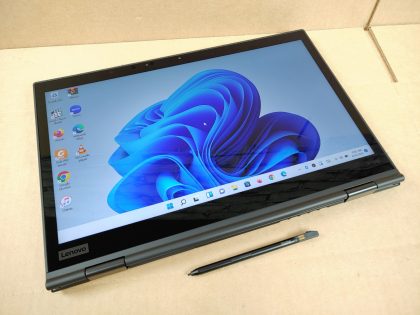 but it still disables the keyboard and touchpad when you have it flipped into the tablet style. Fully Tested & 100% Functional ready to use out of the box