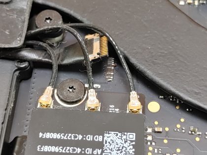 view image 9. Battery seems to charge and hold a charge. Bottom case screws are missing. No power adapter included.Item Specifics: MPN : Apple Macbook Pro 15 2015UPC : NABrand : AppleProduct Family : Macbook ProRelease Year : 2015Screen Size : 15 inProcessor Type : Intel Core i7Processor Speed : 2.20 GhzMemory : 16 GBStorage : NoneOperating System : NoneType : LaptopStorage Type : SSD (Solid State Drive) - 4