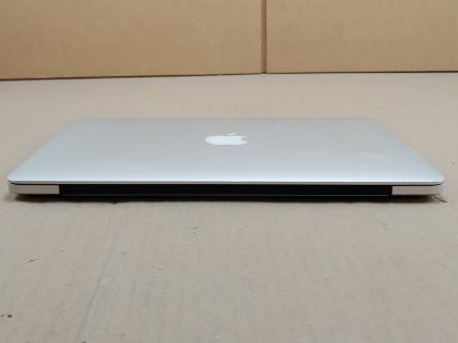 System boots normally but the keyboard and touchpad is not working. No attempt to repair. No power cord. System password: 123456Item Specifics: MPN : Apple Macbook Pro 13UPC : NABrand : AppleProduct Family : Macbook ProRelease Year : 2015Screen Size : 13 inProcessor Type : Intel Core i5Processor Speed : 2.90 GhzMemory : 8 GBStorage : 500 GBOperating System : MontereyType : LaptopStorage Type : SSD (Solid State Drive) - 6