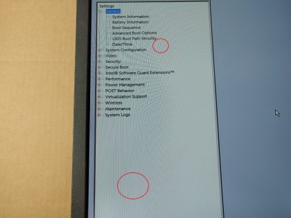 Tested and Working as it should. There is some scratches/scuffs on the screen (View image 6). There is also a few tiny black dots in the screen (View images 7 & 8).  **NO POWER CORD INCLUDED**Item Specifics: MPN : FlexScan S2133UPC : N/AScreen Size : 21.3"Aspect Ratio : 4:3Brand : EIZOModel : FlexScan S2133Display Technology : LCDMax. Resolution : 1600 x 1200Type : MonitorVideo Inputs : DisplayPort