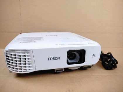 Good condition! Great picture! Tested and pulled from a working environment. There may be some minor scratches/scuffs from normal use. Whats shown in the pictures is what you will receive. ***POWER CORD INCLUDED***Item Specifics: MPN : H865AUPC : N/ABrand : EpsonModel : PowerLite 970 / H865ADisplay Technology : Tri-LCDImage Aspect Ratio : 4:3Native Resolution : 1024x768Video Inputs : USB