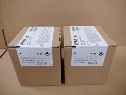 LOT of 2 - Brand NEW Sealed!Item Specifics: MPN : ELPLP67UPC : N/ABrand : EpsonType : Projector Bulb/LampCompatible Brand : EpsonModel : ELPLP67 - 4