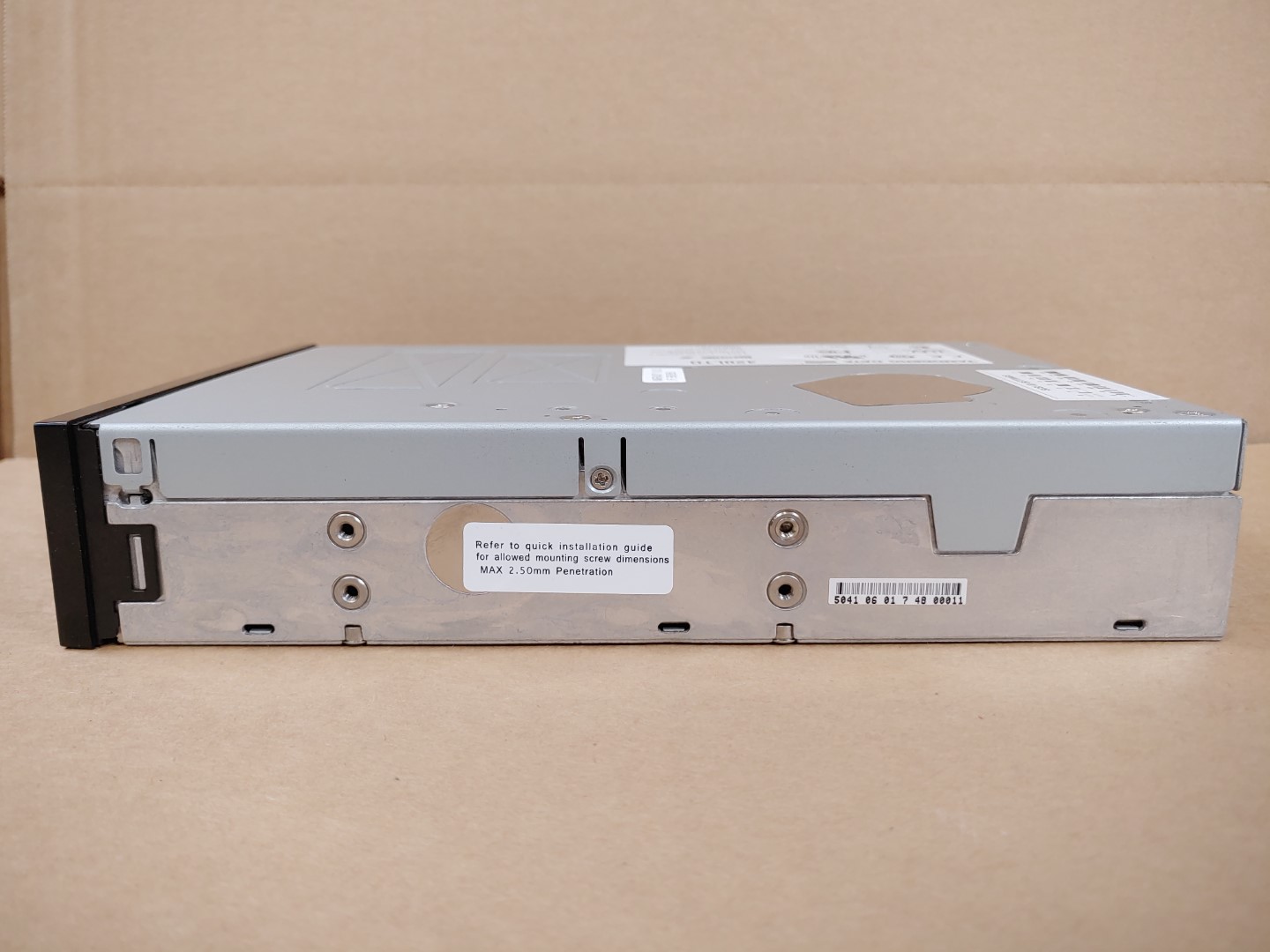 Great condition! Tested and pulled from a working environment! Item Specifics: MPN : 420LTOUPC : N/AType : Internal Tape DriveBrand : TANDBERG DATAModel : 420LTOInterface : SCSI - 2