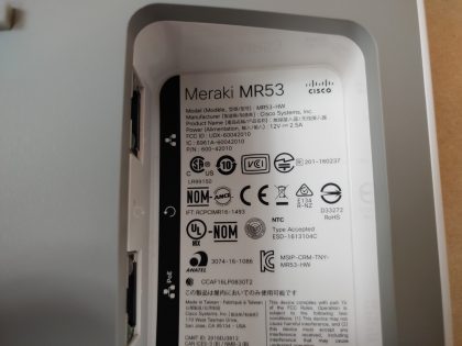 **UNCLAIMED** Good Condition! Tested and pulled from a working environment! May have a minor scratch/scuff from normal use. Whats showen in the pictures