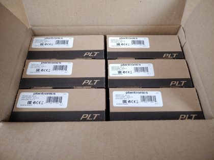 BRAND NEW OPEN BOX! LOT OF 12!Item Specifics: MPN : APC-43UPC : N/AType : Electronic Hook Switch CableBrand : PlantronicsConnector Type : Electronic Hook SwitchModel : APC-43 - 4