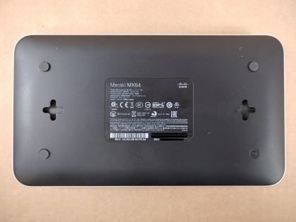 **UNCLAIMED** *MISSING ONE RUBBER FOOT ON THE BOTTOM* Good Condition! Tested and pulled from a working environment! **NO POWER ADAPTER INCLUDED**Item Specifics: MPN : MX64-HWUPC : N/AType : FirewallBrand : CiscoModel : MX64-HWNetwork Connectivity : Wired-Ethernet (RJ-45)Max. Firewall Throughput : 250 MbpsMax. VPN Throughput : 70 MbpsMax. Simultaneous VPN Tunnels : 25 - 6