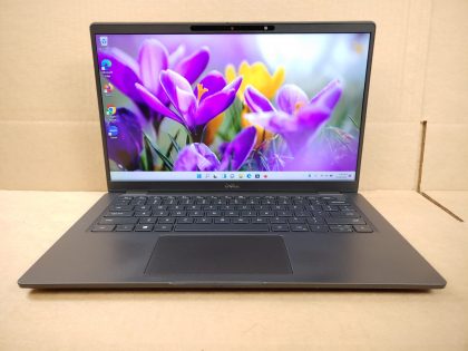 The screen has some faint specks of wear from the keyboard (View image 8)