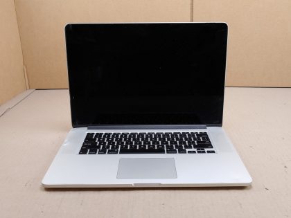 System powers and bongs but the screen does not output. No attempt to repair the system. No power adapter only what is shown in the images is included.Item Specifics: MPN : Apple Macbook Pro 15" 2012UPC : NABrand : AppleProduct Family : Macbook ProRelease Year : 2012Screen Size : 15 inProcessor Type : Intel Core i7Processor Speed : 2.60 GhzMemory : unknownStorage : unknownOperating System : noneStorage Type : SSD (Solid State Drive)Type : Laptop - 1