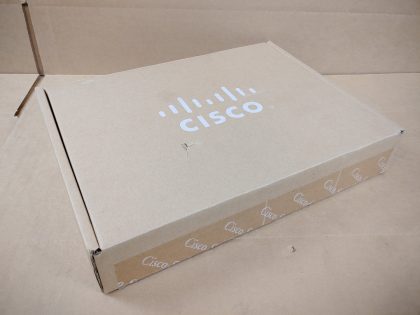 NEW OPEN BOX - MISSING ETHERNET CABLEItem Specifics: MPN : CS-TOUCH10UPC : N/AType : TouchscreenBrand : CISCOModel : CS-TOUCH10 V01 / 74-115968-01 - 1
