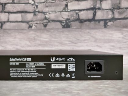 Excellent Condition! Tested and working as it should! Pulled from a working environment! May have a minor scratch/scuff from normal use. **POWER CORD INCLUDED**Item Specifics: MPN : ES-24-250WUPC : N/AType : Ethernet SwitchForm Factor : Rack-MountableBrand : UbiquitiModel : ES-24-250WLayer : 2Network Management Type : Fully ManagedNumber of LAN Ports : 24 - 7