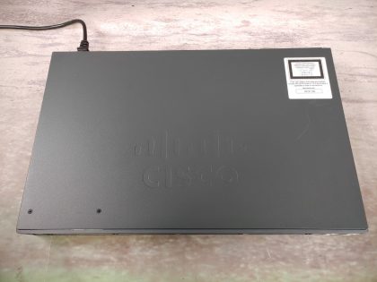 Good Condition! Tested and pulled from a working environment! There is a few scratches/scuffs from normal use. **NO POWER CORD INCLUDED**Item Specifics: MPN : WS-C2960X-48TS-LUPC : N/AType : Ethernet SwitchForm Factor : Rack-MountableBrand : CiscoModel : WS-C2960X-48TS-LNumber of LAN Ports : 48Ethernet Technology : Gigabit Ethernet (1000-Mbit/s) - 4