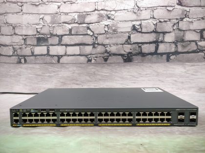 Good Condition! Tested and pulled from a working environment! There is a few scratches/scuffs from normal use. **NO POWER CORD INCLUDED**Item Specifics: MPN : WS-C2960X-48TS-LUPC : N/AType : Ethernet SwitchForm Factor : Rack-MountableBrand : CiscoModel : WS-C2960X-48TS-LNumber of LAN Ports : 48Ethernet Technology : Gigabit Ethernet (1000-Mbit/s) - 1