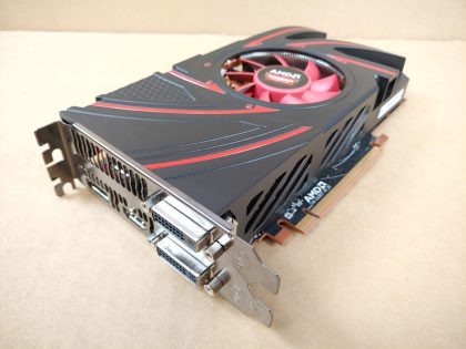 Great condition! Tested and pulled from a working environment! Item Specifics: MPN : 09KYFKUPC : N/AChipset/GPU Manufacturer : AMDBrand : DellChipset/GPU Model : AMD Radeon R9 270Compatible Port/Slot : PCI Express x16APIs : DirectX 12Connectors : Display Port / HDMI / DVIMemory Type : GDDR5Type : Video CardCooling Component(s) Included : Fan w/ Heatsink - 1