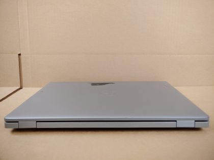 ***NO POWER (DOA)*** There is a black spot on top from a sticker being removed also some scratches in the paint. There is also a small crack in the bottom plate  May have a few minor cosmetic scratches/scuffs. For your help