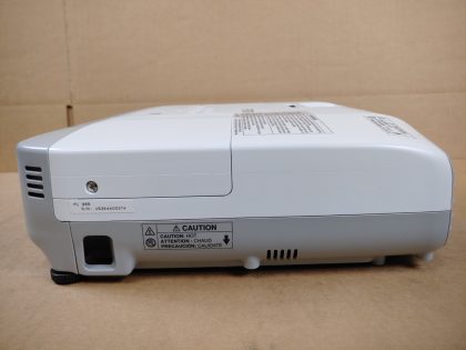 HDMI StandardLamp Hours : 468HColor : WhiteContrast Ratio : 10