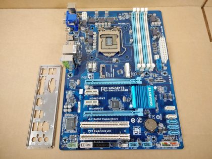 Great Condition! Tested and pulled from a working machine. Whats shown in the pictures is what you'll receive. Item Specifics: MPN : GA-Z77-DS3HUPC : N/ABrand : GIGABYTEModel : GA-Z77-DS3HCompatible CPU Brand : IntelSocket Type : LGA 1155/Socket H2Expansion Slots : PCI