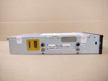 The clip on the left side of the face plate is broke off but the plate stays as it should (View image 9). Overall in excellent condition! Tested and pulled from a working environment! Item Specifics: MPN : EH969AUPC : N/AType : Internal Tape DriveFormat : LTO-6Brand : HPModel : EH969A / 684881-001Interface : SAS - 3