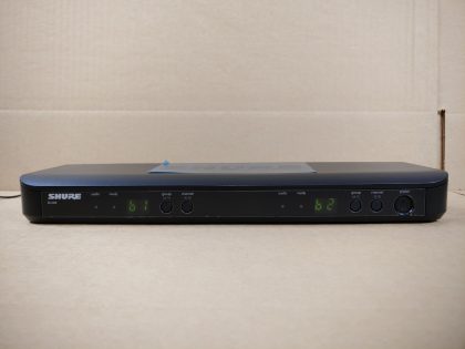 Great condition! Tested and pulled from a working environment! **OEM POWER ADAPTER INCLUDED**Item Specifics: MPN : BLX88 H8UPC : N/ABrand : SHUREType : Microphone ReceiverModel : BLX88 H8Connectivity : WirelessFrequency Range : 518-542 MHzForm Factor : Microphone Receiver - 2