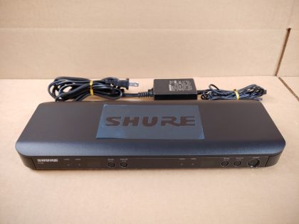 Great condition! Tested and pulled from a working environment! **OEM POWER ADAPTER INCLUDED**Item Specifics: MPN : BLX88 H8UPC : N/ABrand : SHUREType : Microphone ReceiverModel : BLX88 H8Connectivity : WirelessFrequency Range : 518-542 MHzForm Factor : Microphone Receiver - 1