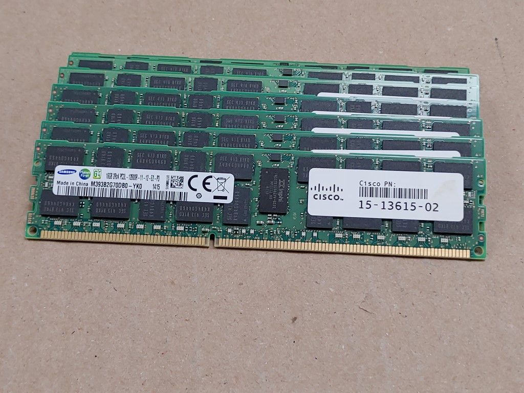Tested and in good working condition. **Not Desktop Memory** Used Server System PullsItem Specifics: MPN : M393B2K70DMB-YH9 UPC : NAType : DDR3 SDRAMForm Factor : DIMMBrand : SamsungNumber of Pins : 240Bus Speed : PC3L-12800 (DDR3L-1600)Number of Modules : 7Capacity per Module : 16 GBMemory Features : ECC - 2