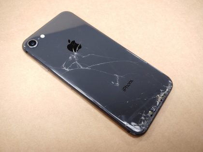 **CRACKED SCREEN AND BACK** Unlocked! (NO CHARGER OR CABLES INCLUDED) The front and back is cracked (View imaGES 7 - 9). There is scratches on the screen. Battery health is 80% and holds a great charge  Updated to the latest iOS. Item Specifics: MPN : MQ722LL/AUPC : N/ABrand : AppleModel : iPhone 8 / MQ722LL/ANetwork : UnlockedConnectivity : Bluetooth