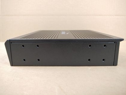 Great condition! Tested and pulled from a working environment! Whats shown in the pictures is what you'll receive!Item Specifics: MPN : AER2200UPC : N/ABrand : CradlepointModel : AER2200-600MMax. Wireless Data Rate : 600 MbpsMax. LAN Data Rate : 1000 MbpsNumber of LAN Ports : 8Type : Router - 4